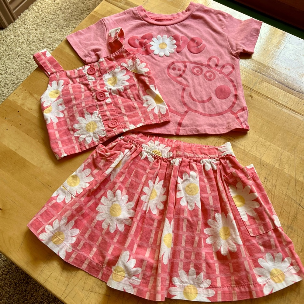 Peppa Pig Pink Kids Outfit Set with BONUS item
